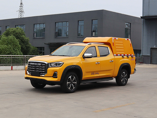 CLW5032XDYADR型电源车